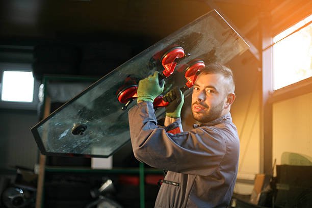 Windshield Repair Orange CA - Expert Auto Glass Repair and Replacement Services